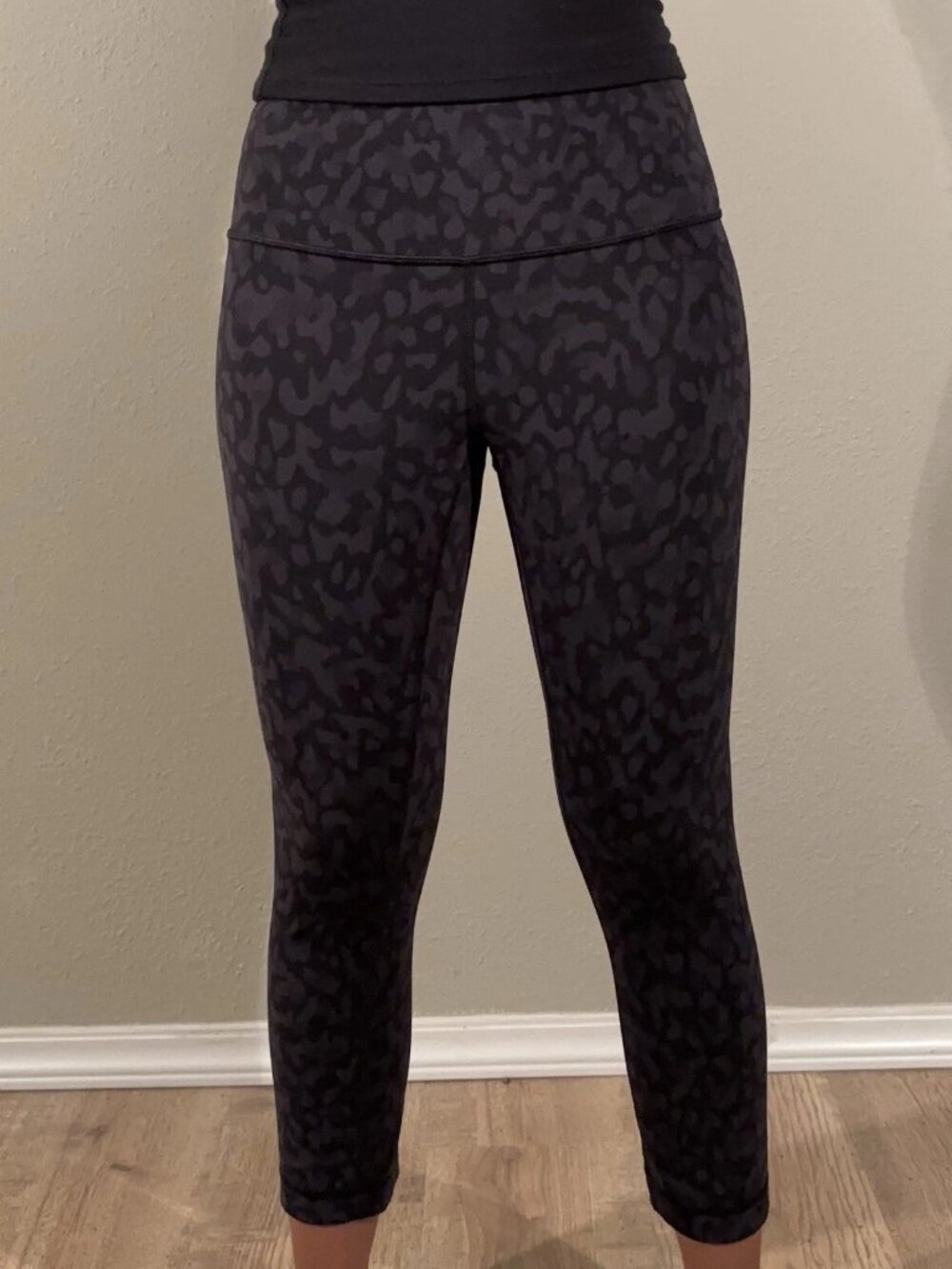 Lululemon Camo Deep Coal Leggings Align Leopard Gray Black 4